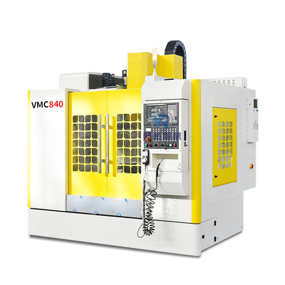عالية الدقة BT40 مركز طحن CNC صغير بالقطع العمودي VMC840
