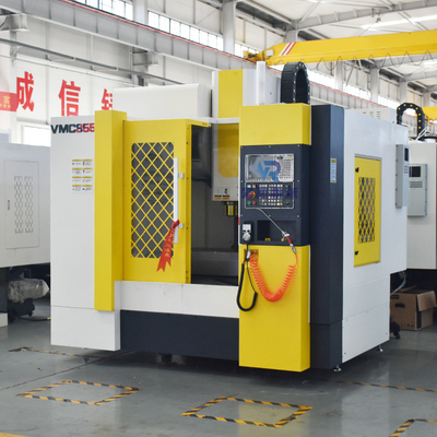 Vmc 855 CNC مركز طحن آلة آلة طحن CNC أفقية Bt40 المغزل