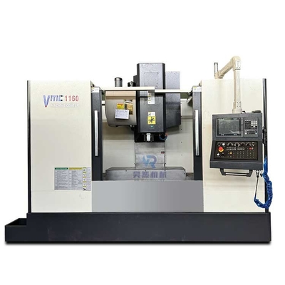 VMC1160 مركز التصنيع الرأسي CNC عالي الدقة طوق واحد BT40 نظام التحكم في Fanuc Cnc Vertical Milling Machin