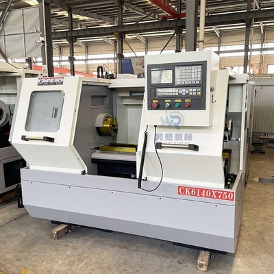 CK6140 1000mm أفقي آلة التشغيل الآلي CNC GSK نظام الطاقة برج 380 فولت
