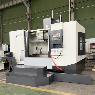 VMC1580 مراكز التصنيع العمودية CNC 5- محور 4- محور 3- محور آلات الطحن المعادن